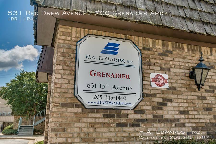 House for rent at 831 Red Drew Ave #CC Grenadier Apts, Tuscaloosa, AL 35401