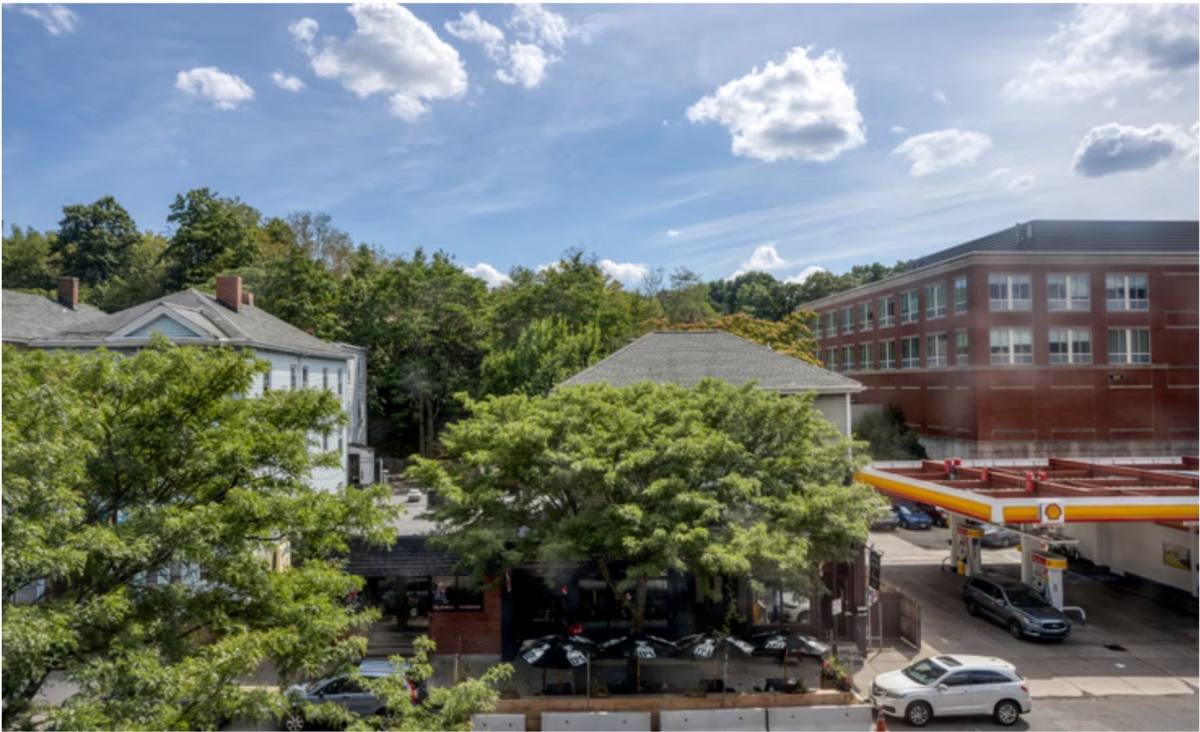 Apartment for rent at 1611 Tremont St #3, Roxbury Crossing, MA 02120