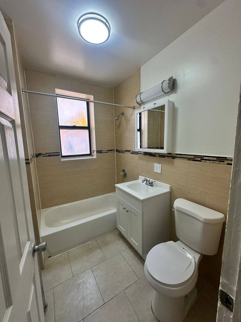 Apartment for rent at 182 N Arlington Ave, East Orange, NJ 07017