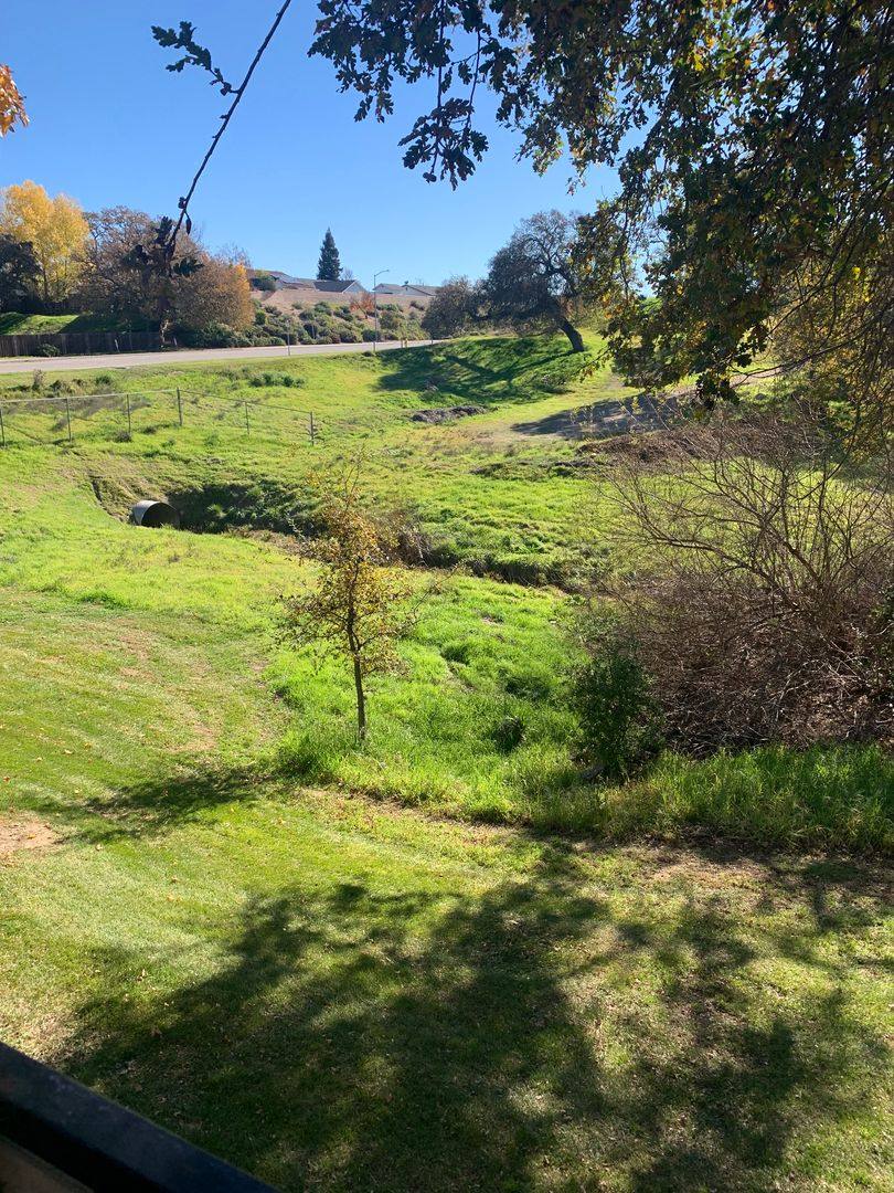 Apartment for rent at 1227 Corral Creek Ave, Paso Robles, CA 93446