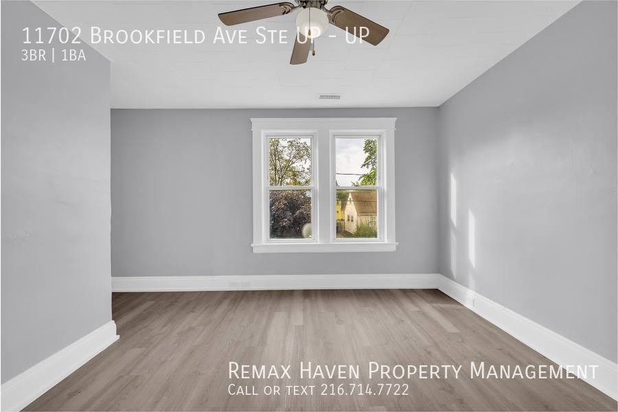 Apartment for rent at 11702 Brookfield Ave #UP, Cleveland, OH 44135