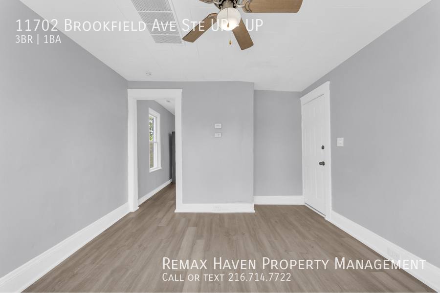 Apartment for rent at 11702 Brookfield Ave #UP, Cleveland, OH 44135