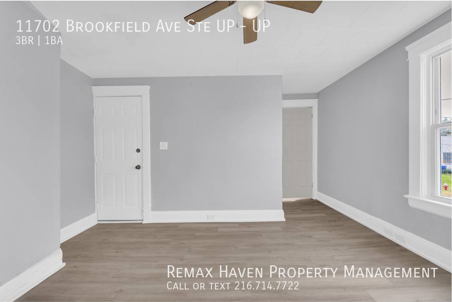 Apartment for rent at 11702 Brookfield Ave #UP, Cleveland, OH 44135