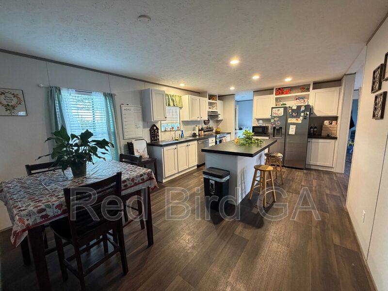 House for rent at 2944 Jones Chapel Rd, Sparta, GA 31087