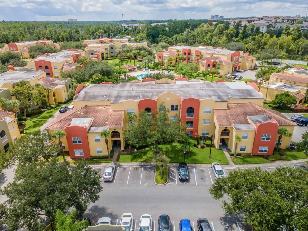 Apartment for rent at 6739 Mission Club Blvd, Orlando, FL 32821
