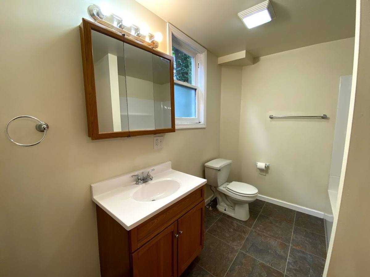 House for rent at 511 N Lincoln St, Bloomington, IN 47408