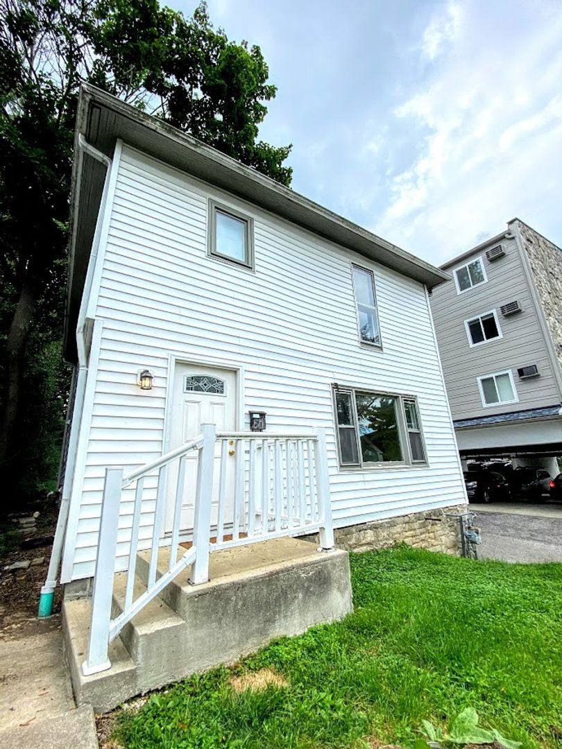 House for rent at 511 N Lincoln St, Bloomington, IN 47408