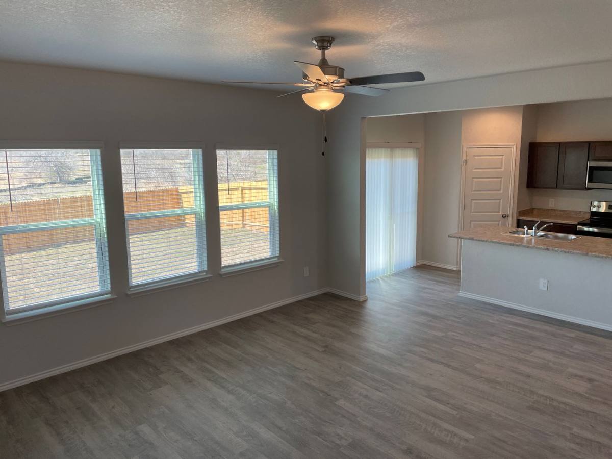 House for rent at 13112 Candace Way, Saint Hedwig, TX 78152