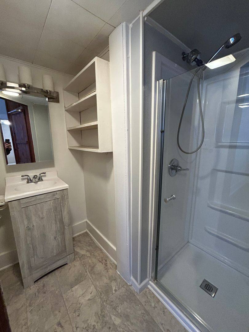 Apartment for rent at 910-914 N 11th St, Lafayette, IN 47904