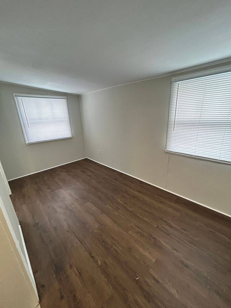 Apartment for rent at 910-914 N 11th St, Lafayette, IN 47904
