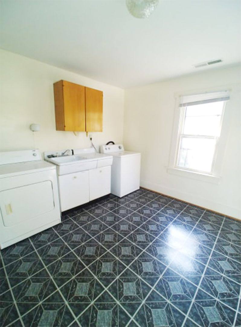 Apartment for rent at 910-914 N 11th St, Lafayette, IN 47904