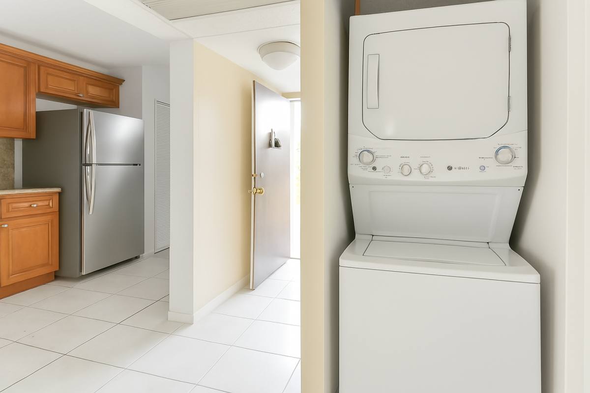 Apartment for rent at 9000 NW 28th Dr, Coral Springs, FL 33065