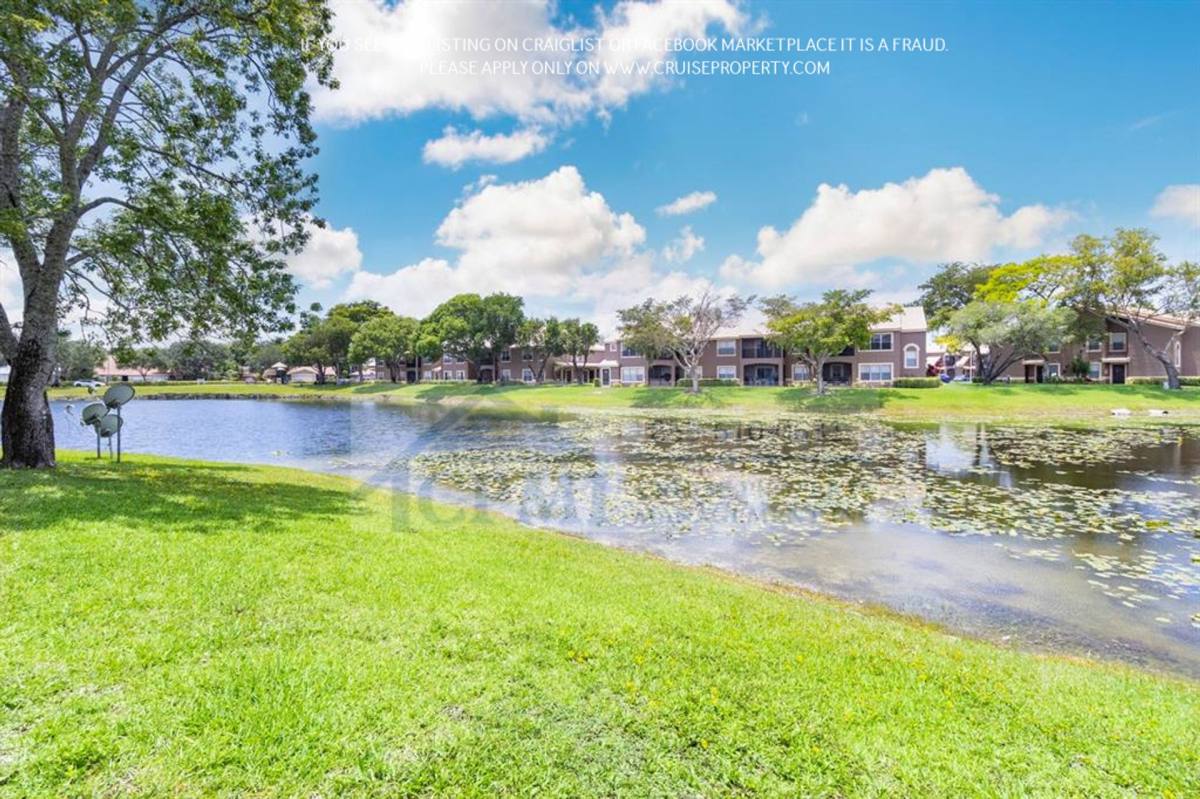 Apartment for rent at 9000 NW 28th Dr, Coral Springs, FL 33065