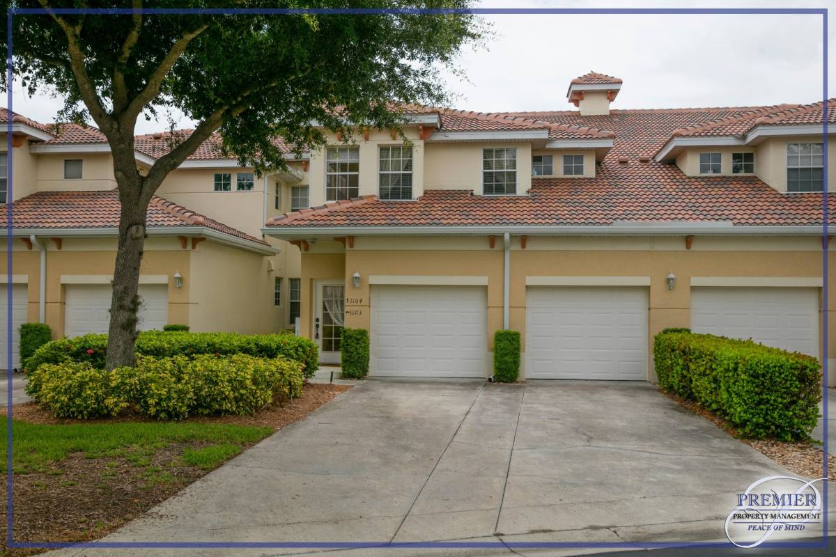 Condo for rent at 3048 Horizon Lane, Naples, FL 34109