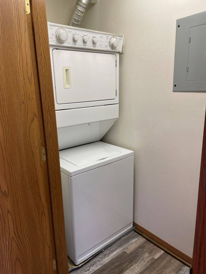Apartment for rent at 909 E 14th St, Sioux Falls, SD 57104