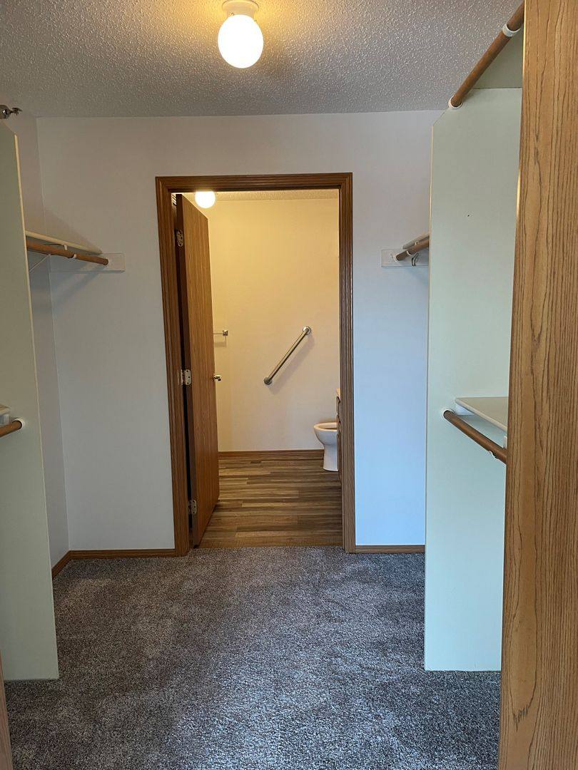 Apartment for rent at 909 E 14th St, Sioux Falls, SD 57104