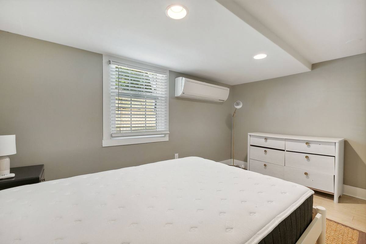 Apartment for rent at 838 Lowerline St #A, New Orleans, LA 70118