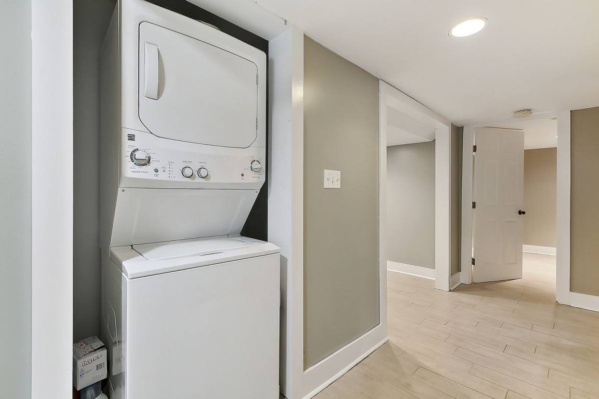 Apartment for rent at 838 Lowerline St #A, New Orleans, LA 70118
