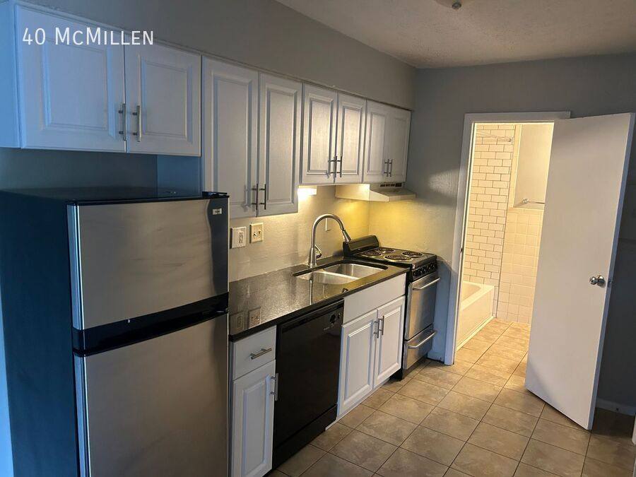 House for rent at 40 McMillen, Columbus, OH 43201