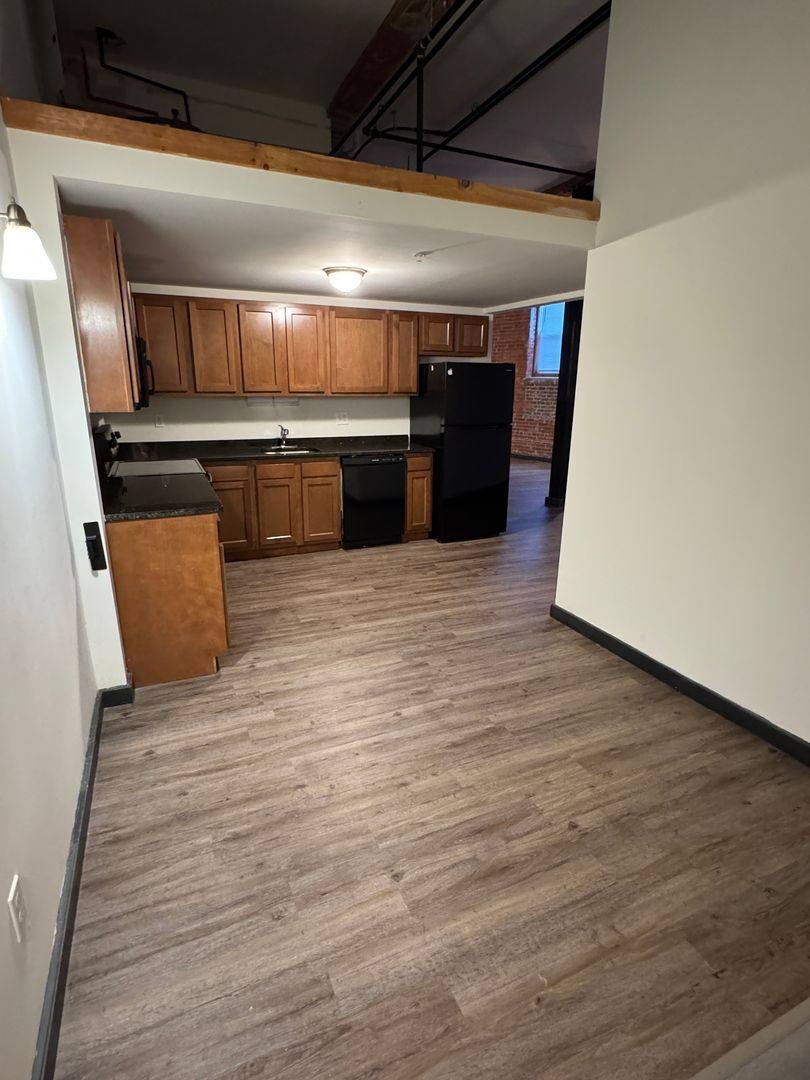 Apartment for rent at 60 Dexter St, Pawtucket, RI 02860