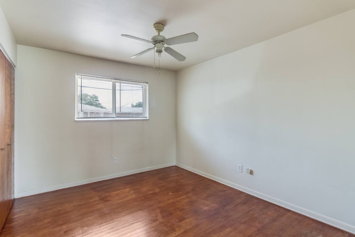Apartment for rent at 2201 London Ave, Lincoln Park, MI 48146