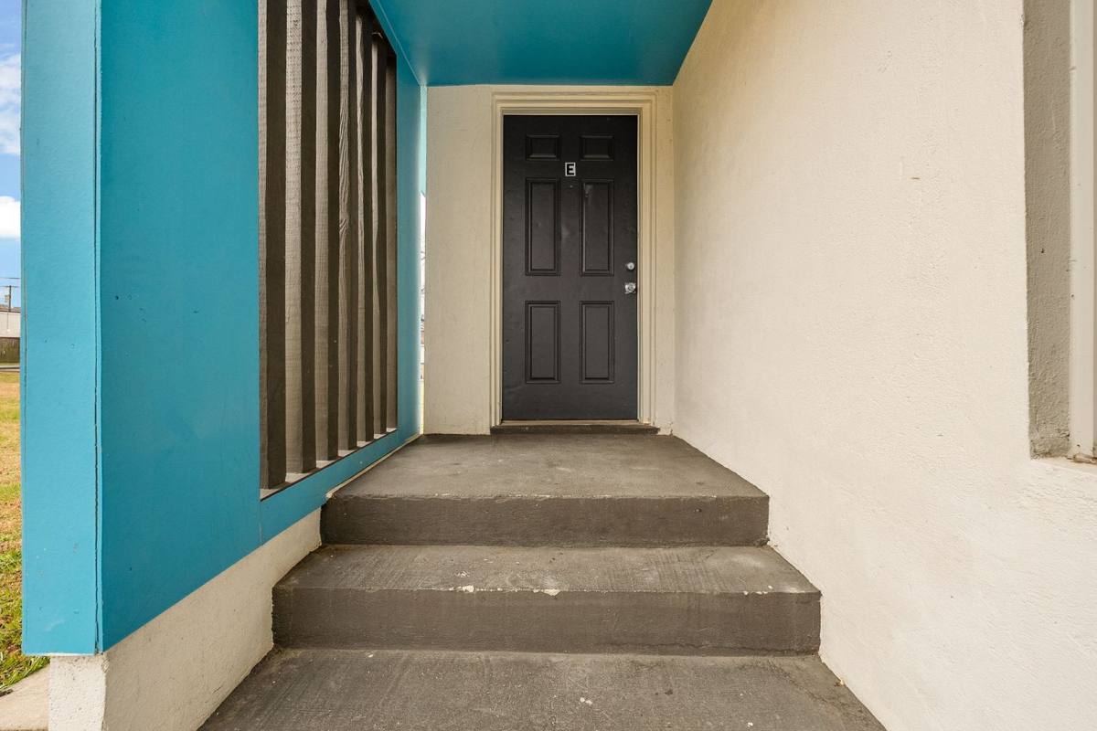 Apartment for rent at 605 40th Ave N, Nashville, TN 37209