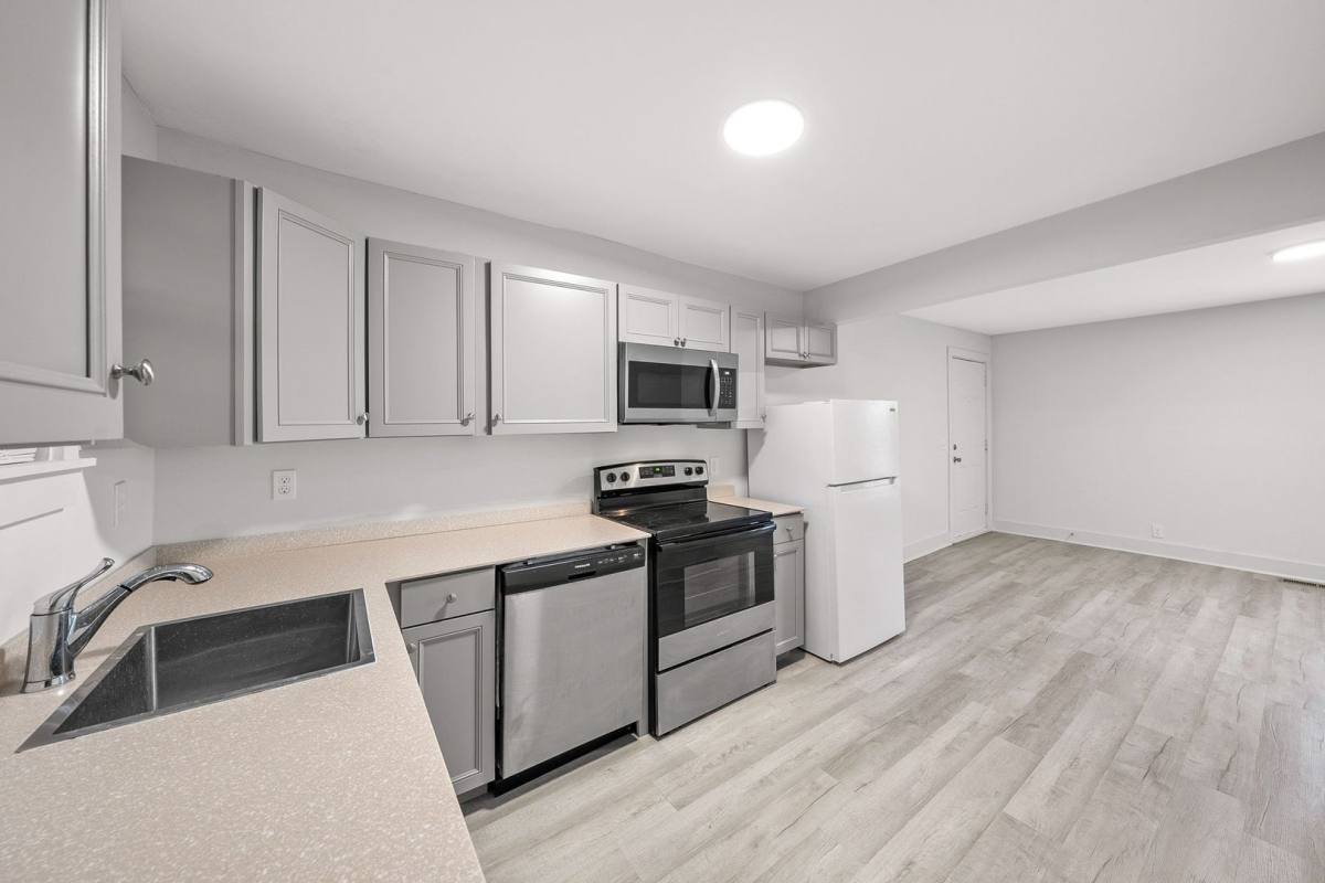 Apartment for rent at 605 40th Ave N, Nashville, TN 37209