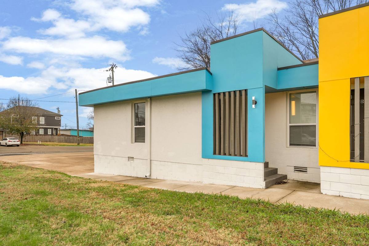 Apartment for rent at 605 40th Ave N, Nashville, TN 37209