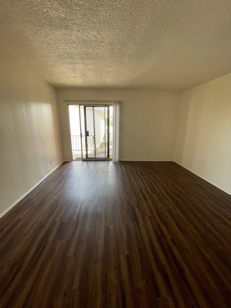 Apartment for rent at 2034 Florida St, Long Beach, CA 90814