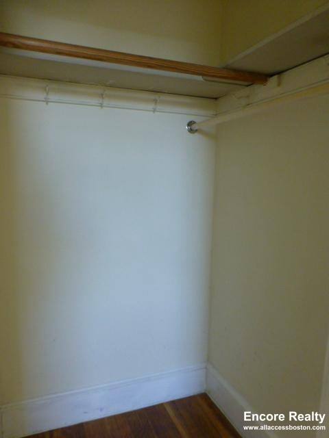 Apartment for rent at 1615 Commonwealth Ave #35, Brighton, MA 02135