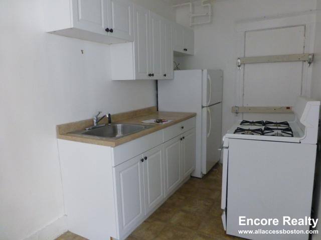 Apartment for rent at 1615 Commonwealth Ave #35, Brighton, MA 02135