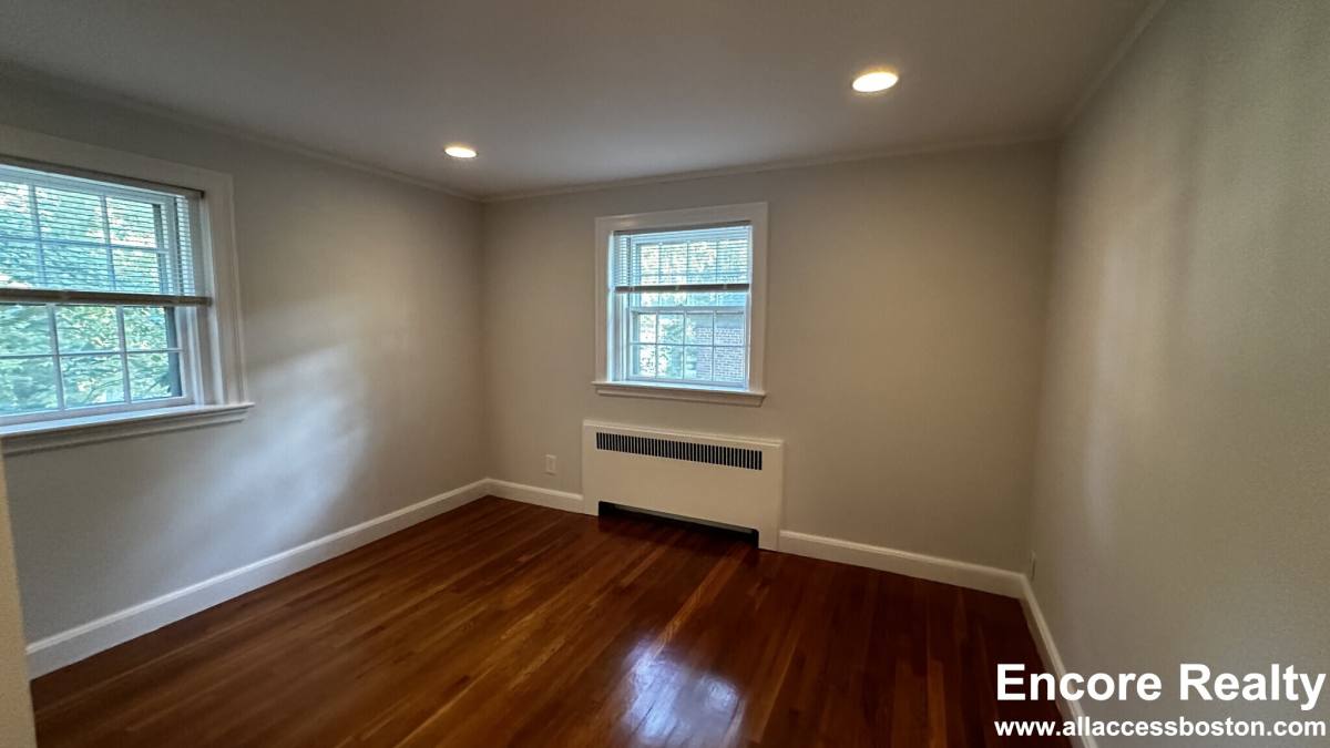 Apartment for rent at 67 Wyman St #9, Waban, MA 02468