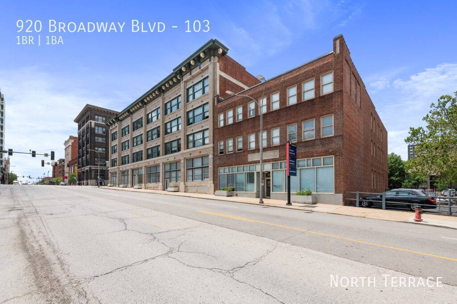 Apartment for rent at 920 Broadway Blvd #103, Kansas City, MO 64105