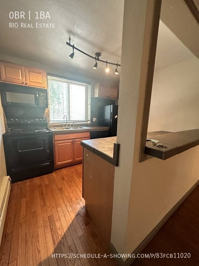 Apartment for rent at 1685 N Colorado Blvd #102, Denver, CO 80220