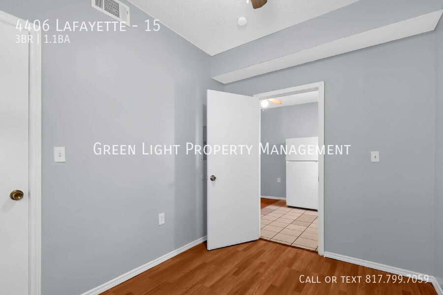 Apartment for rent at 4406 Lafayette #15, Dallas, TX 75204
