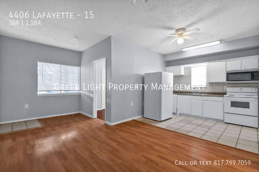 Apartment for rent at 4406 Lafayette #15, Dallas, TX 75204