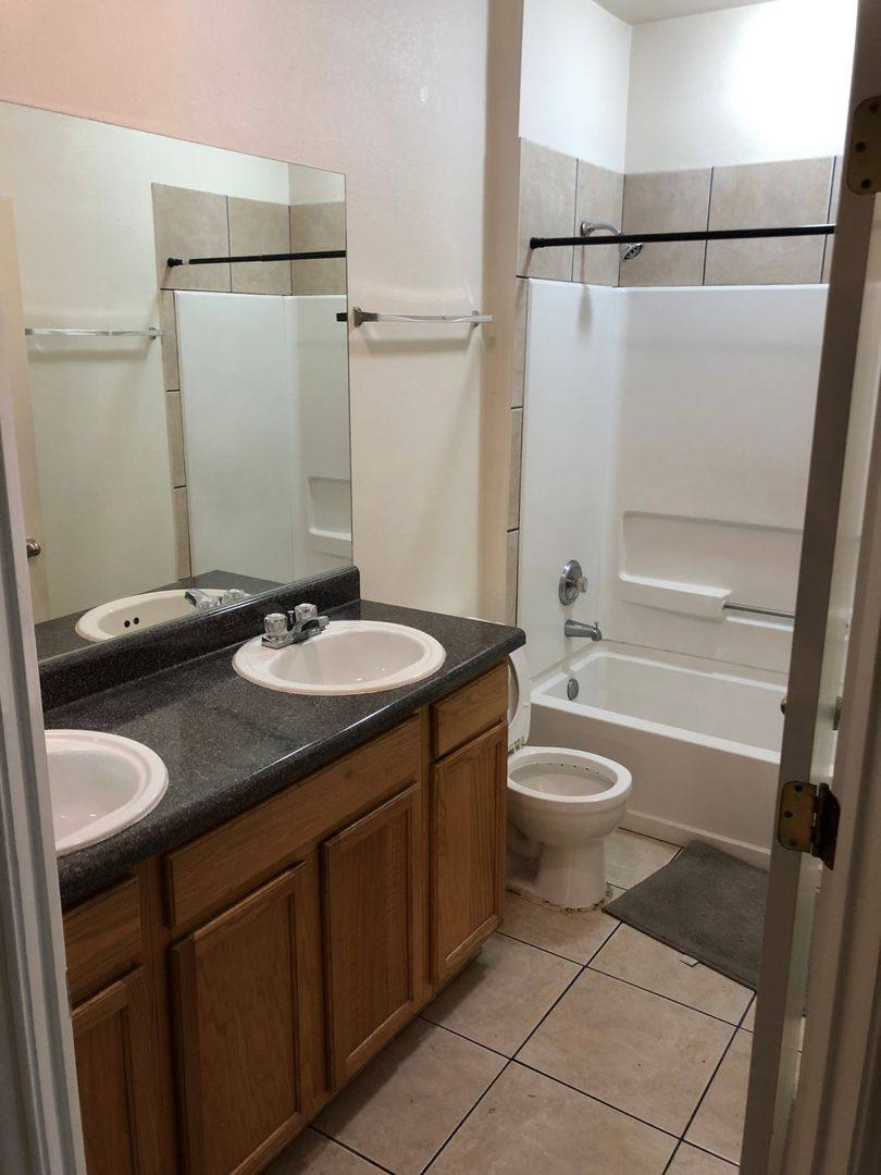 Apartment for rent at 1023 W 24th St, Austin, TX 78705