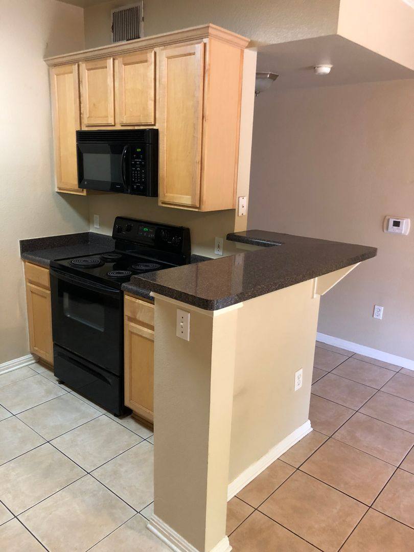Apartment for rent at 1023 W 24th St, Austin, TX 78705