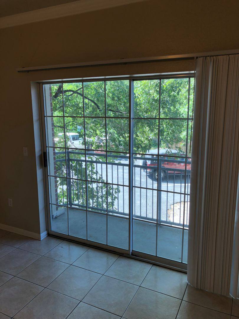 Apartment for rent at 1023 W 24th St, Austin, TX 78705