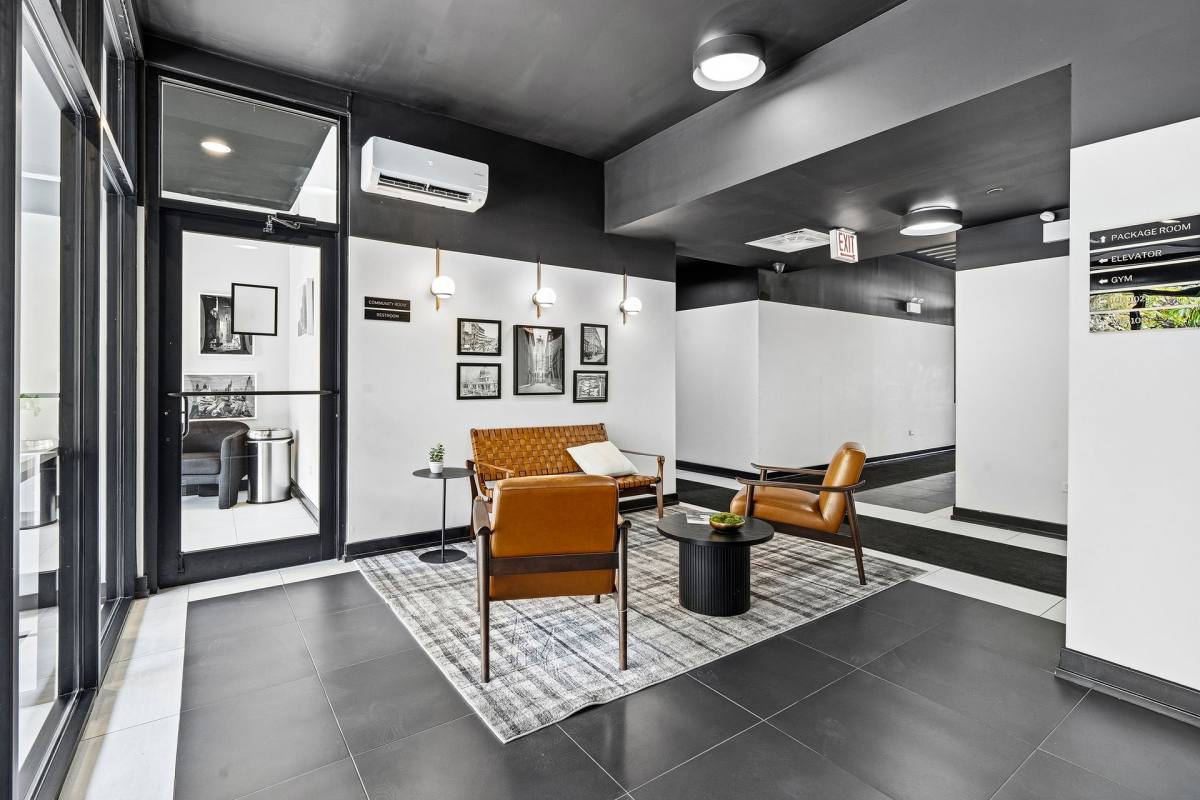 Apartment for rent at 3431-3449 N Ashland Ave, Chicago, IL 60657
