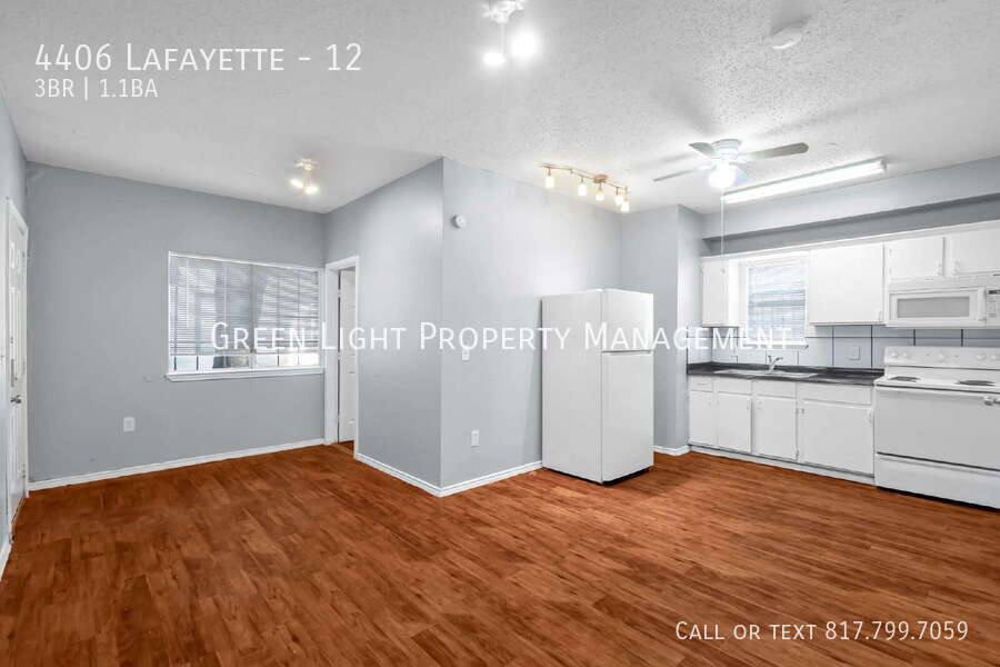 Apartment for rent at 4406 Lafayette #12, Dallas, TX 75204