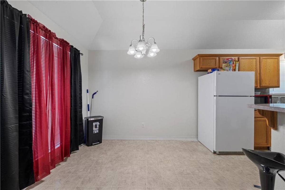 Apartment for rent at 860 N Lacy Dr, Waco, TX 76705