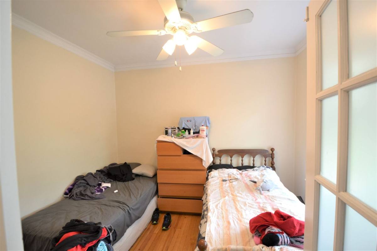Apartment for rent at 5002 N Springfield Ave, Chicago, IL 60625