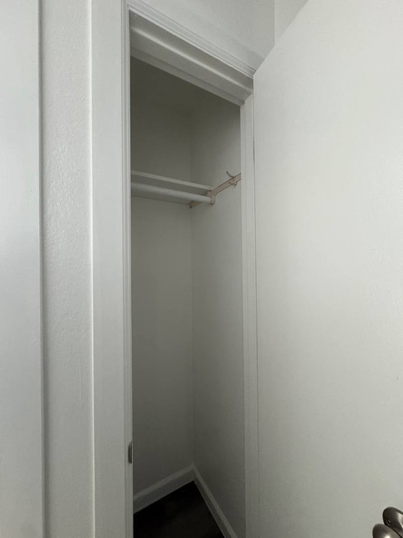 Apartment for rent at 1111 N L St #B01, Tacoma, WA 98403