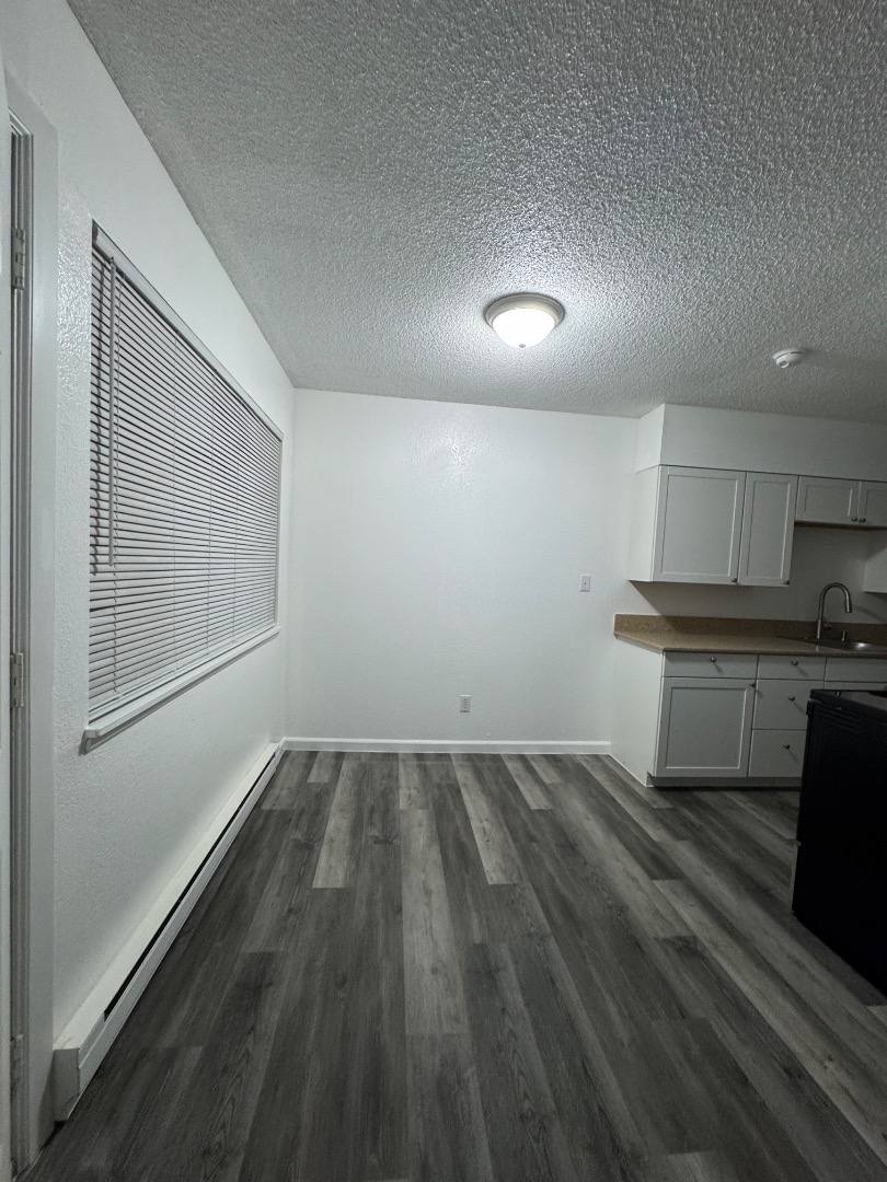 Apartment for rent at 1111 N L St #B01, Tacoma, WA 98403