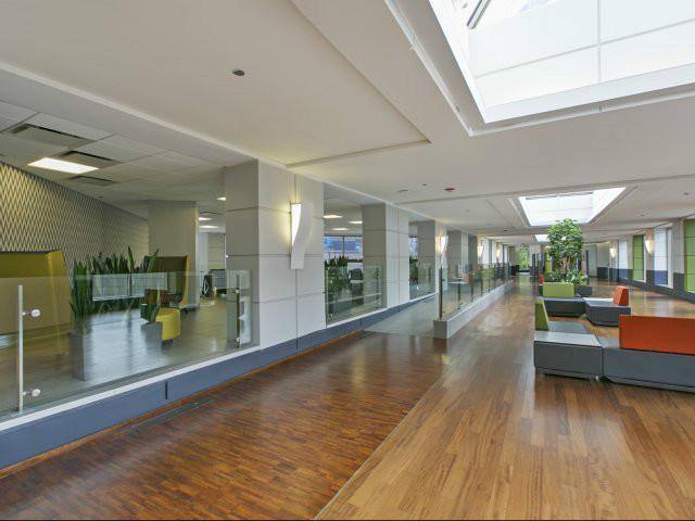Apartment for rent at 555 W Madison, Chicago, IL 60661