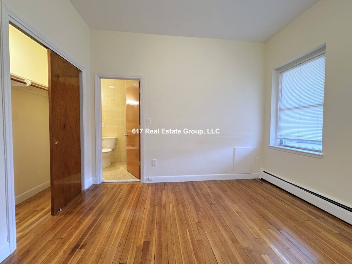 Apartment for rent at 64 Brighton Ave #104, Allston, MA 02134