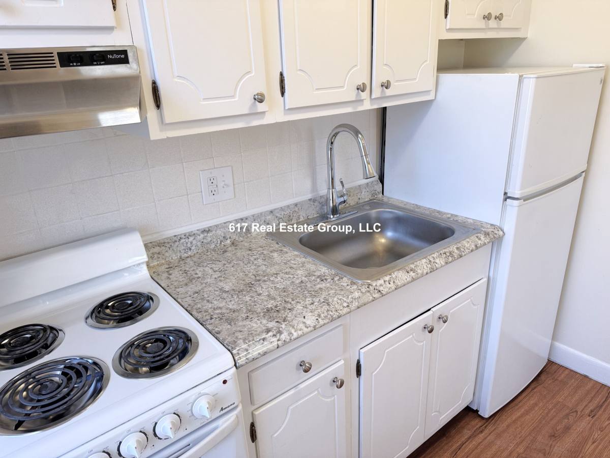 Apartment for rent at 64 Brighton Ave #104, Allston, MA 02134
