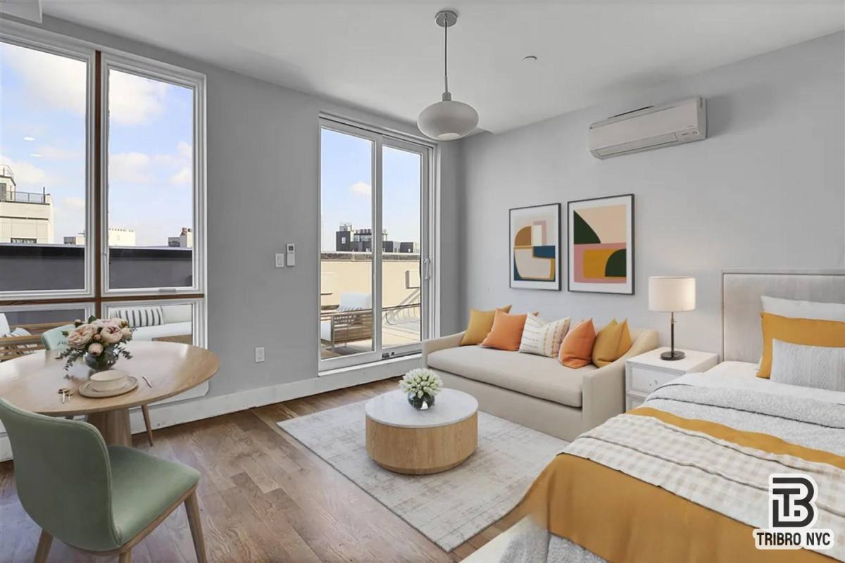 Apartment for rent at 96 Moore St, Brooklyn, NY 11206