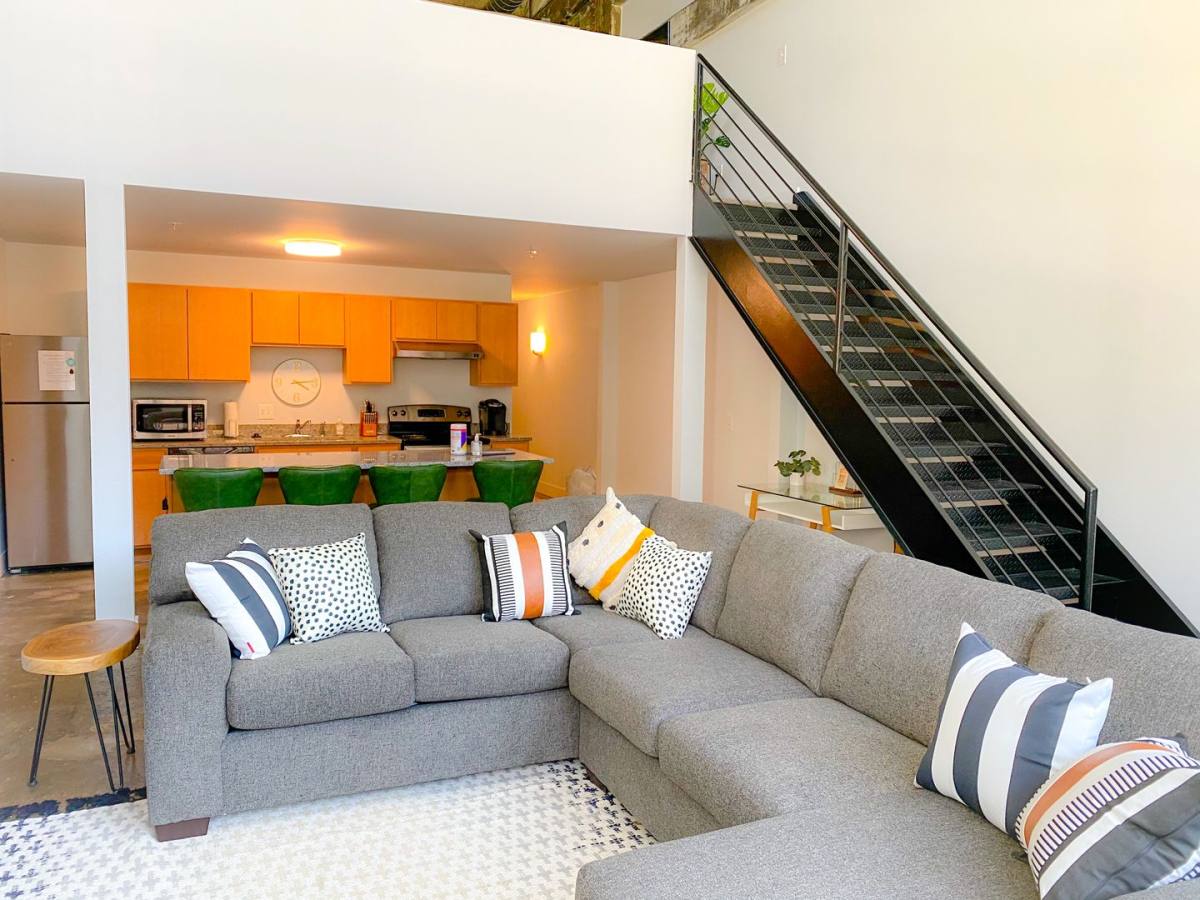 Apartment for rent at 1409 Grandin Rd #LOFT 5107, Maineville, OH 45039